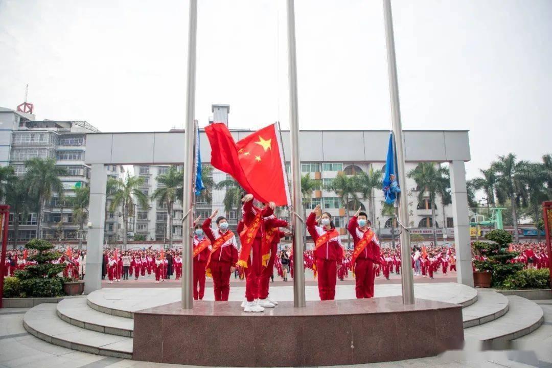 他提出分手不知该咋回复他,因为他有很多事忙不想占据他自己对的精力,说分手跟我无关,依然成为朋友?-专业有问必答平台